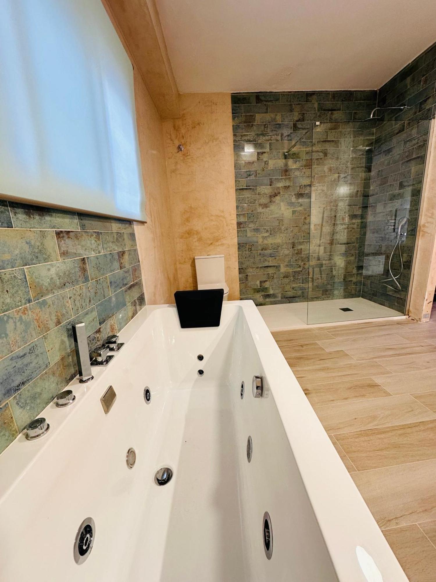 Cherry Jacuzzi Apartment Ronda Dış mekan fotoğraf